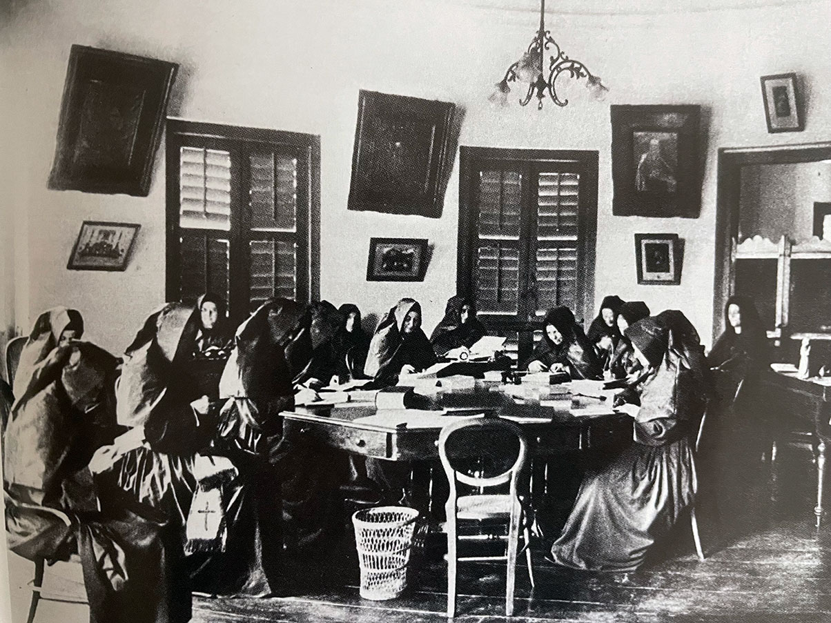 4 Infant Jesus Sisters in the Singapore Convent